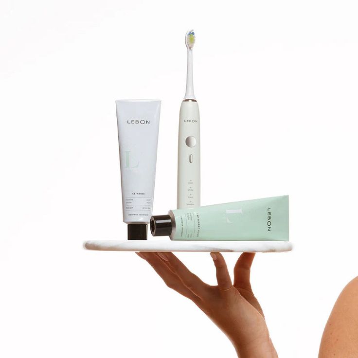 Šviesesnės šypsenos rutina