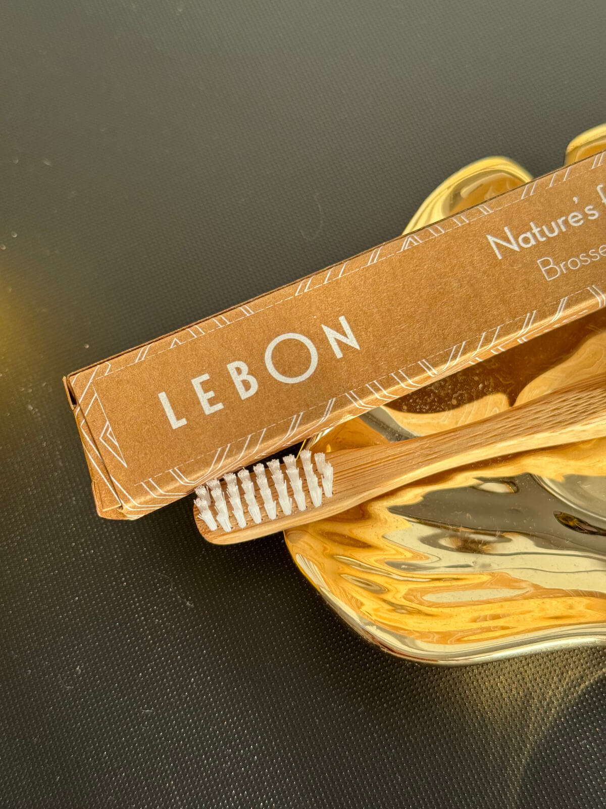 Lebon Bamboo Toothbrush – bambukinis  minkštas dantų šepetėlis