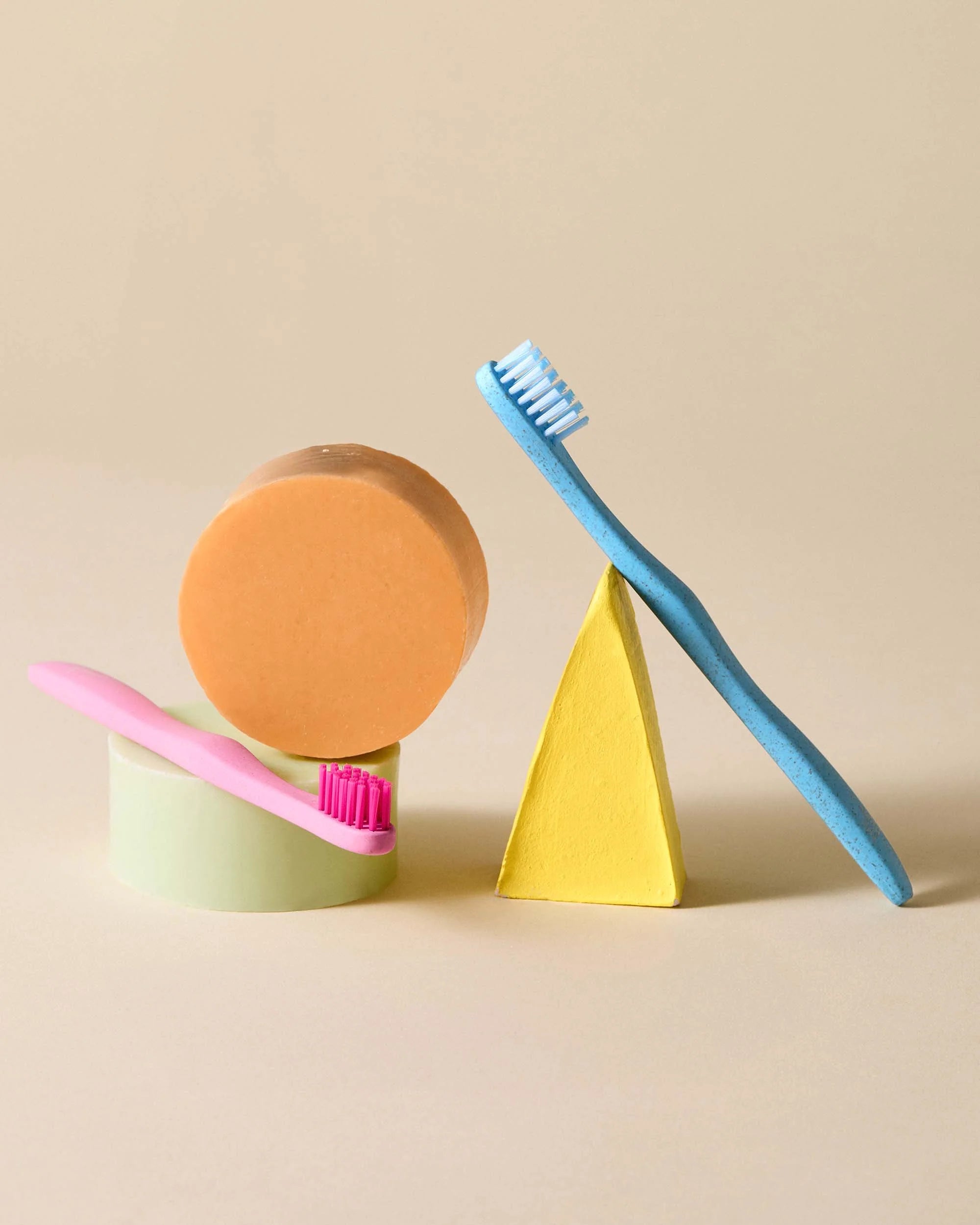 The Humble Co. vaikiškas dantų šepetėlis (augalinės kilmės)